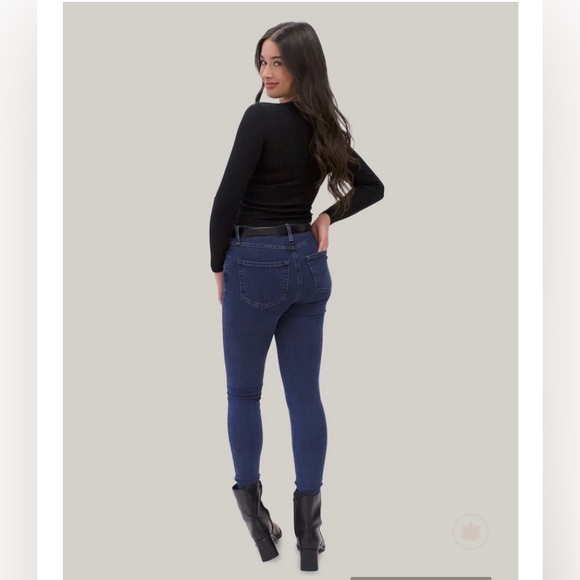 Yoga Jeans | Rachel Skinny Jeans Size 30 - Picture 2 of 2